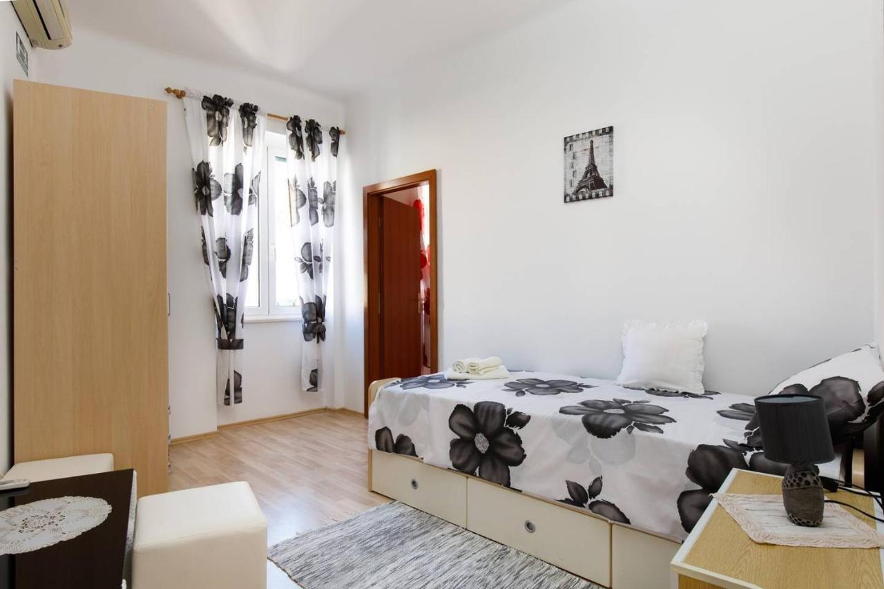 Apartments Stella Spalato Εξωτερικό φωτογραφία